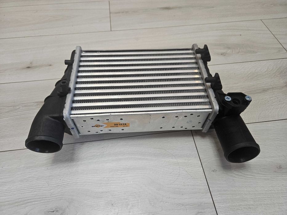 Intercooler Passat B5 1.9 TDI 115KM + Rury, Filtr oleju .Komplet