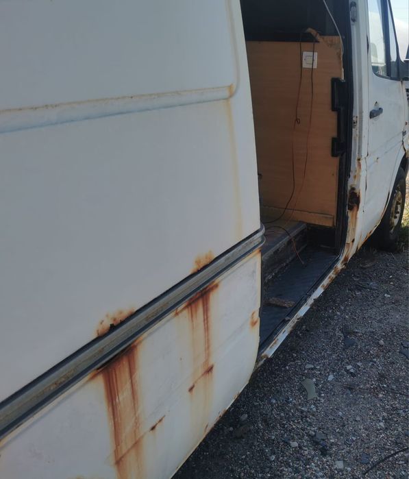 Mercedes ex-autocaravana