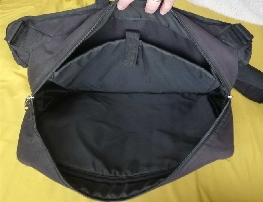 Torba na laptopa na ramię czarna Champion