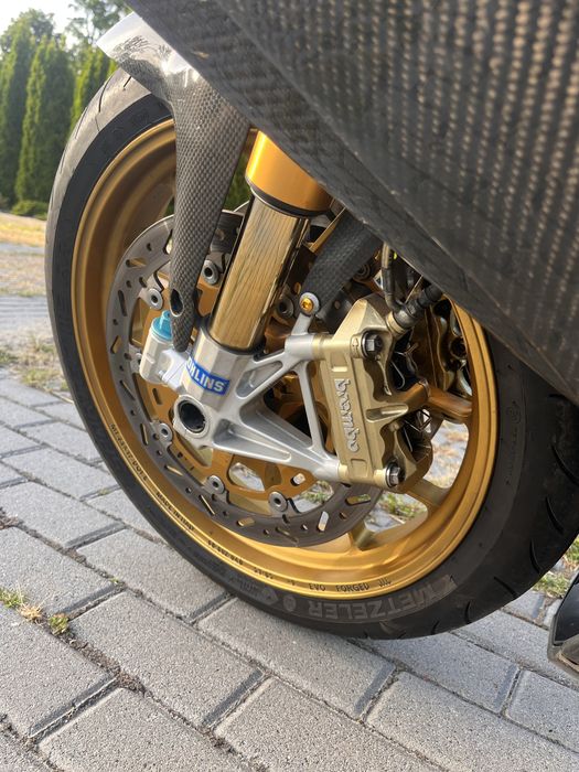 Продам suzuki gsxr 1000 k7-k8