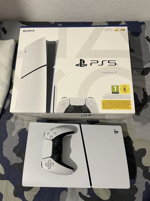PS5 como nova + comando