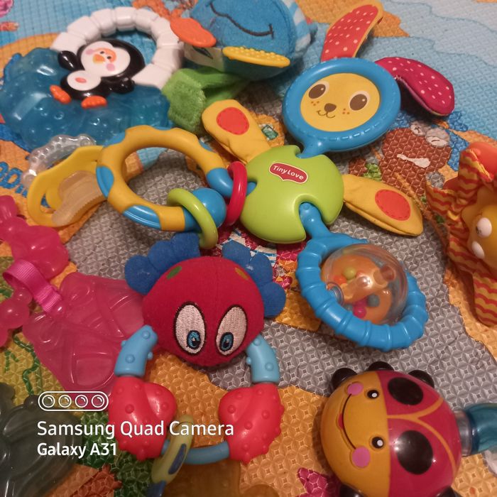 гризунці,брязкальця,іграшки Fisher price