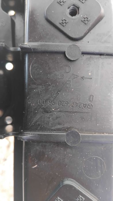 Pas przedni mercedes GLA H247