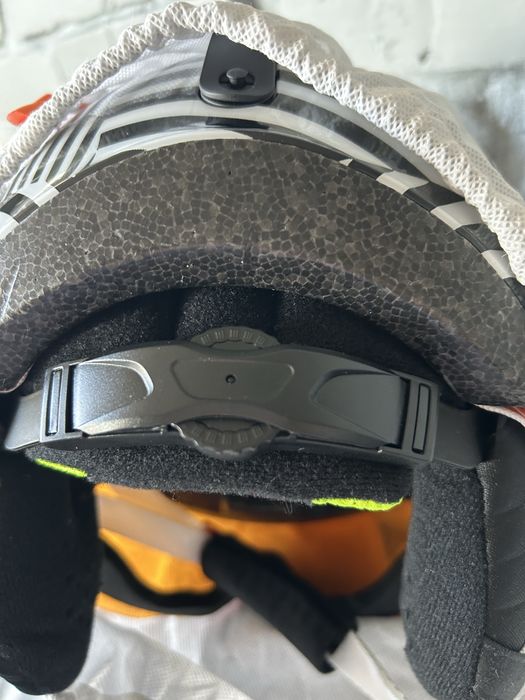 Kask narciarski dziecięcy marki Head