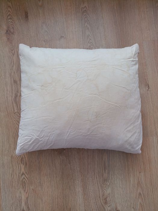 Подушка пухово - пір'яна різні розміри.