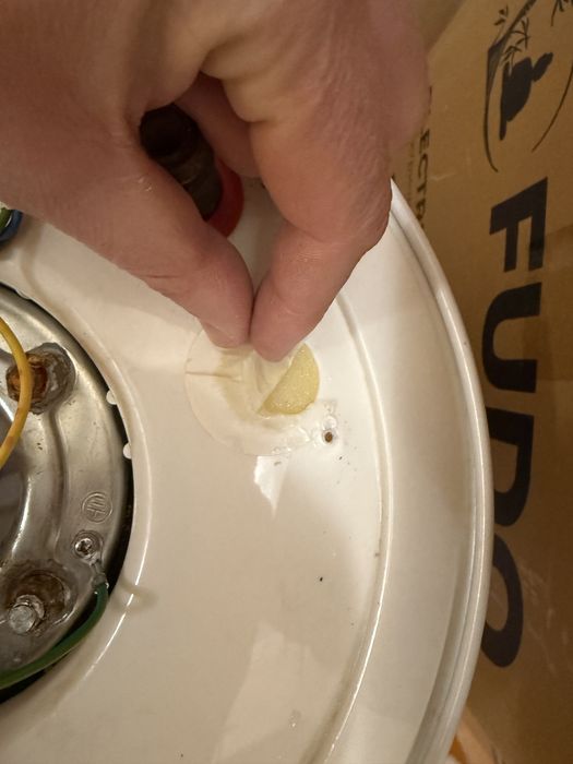 Бойлер Electrolux EWH 30 Quantum Slim Б/У