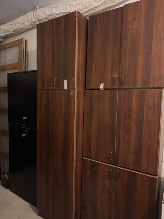 Szafy biurowe, komoda oddam