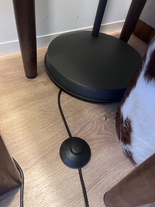 Candeeiro de pé ikea