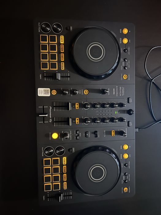 Pioneer DJ DDJ-FLX4 – Como Nova + Caixa e Cabo Original