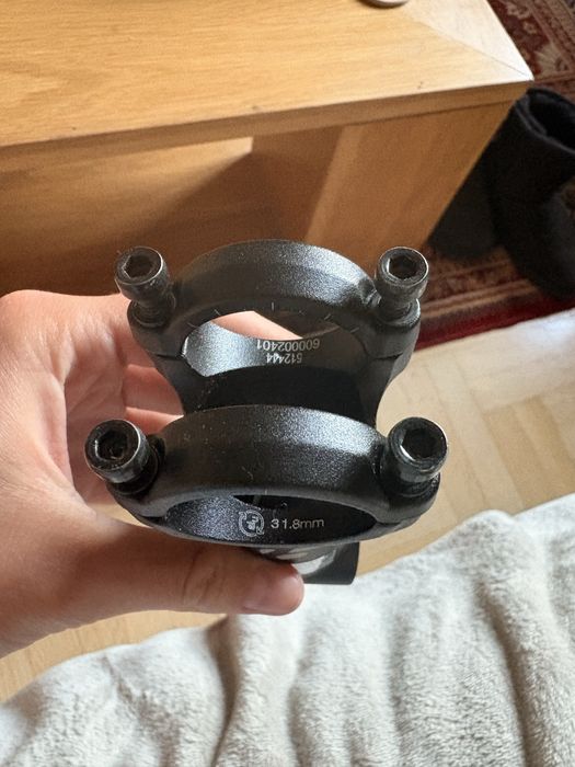 Mostek Bontrager Elite Blendr 90 mm 7° 31,8 mm Trek