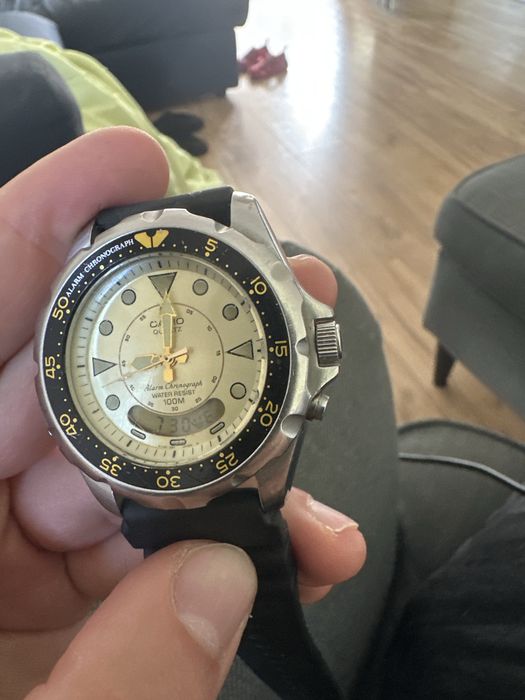Zegarek Casio AD-520 Alarm Chronograph 100M – Vintage Diver