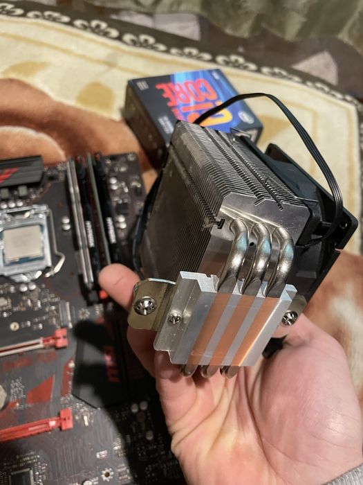 Продам комплект i9 9900kf