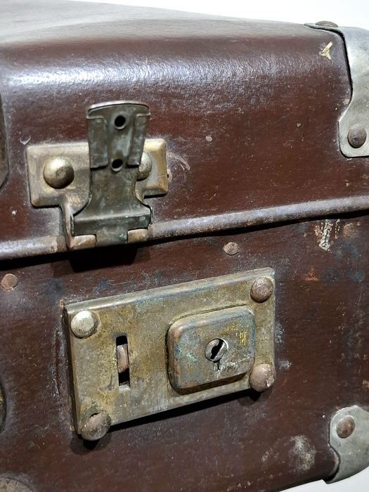 Walizka zabytkowa kłódka Komar vintage
