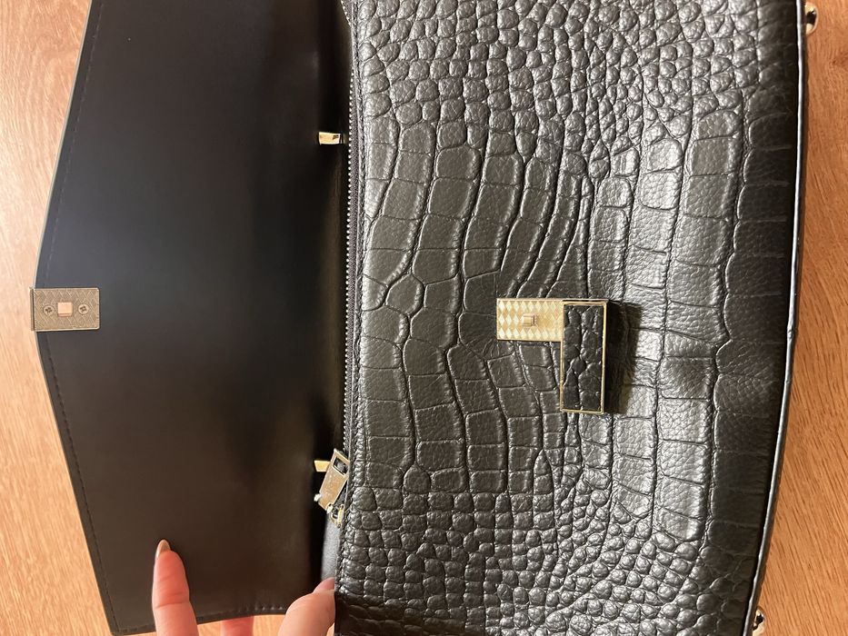 Нова сумка з натуральної шкіри