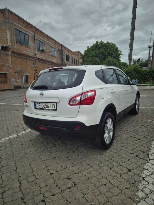 Продам Nissan Qashqai 2010 року 2.0 бензин