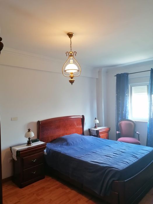 Apartamento T2 à venda na Avenida Humberto Delgado, 1º andar