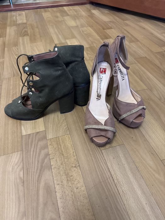 Босоніжки жіночі