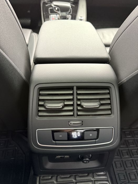 Audi A4 2023 VIN WAUEAAF49PN016307 фото оголошення 9 з 10