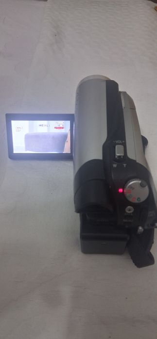 Câmara Panasonic VDR-D50 (Zoom  42x) + Acessórios + bolsa e DVD- RW