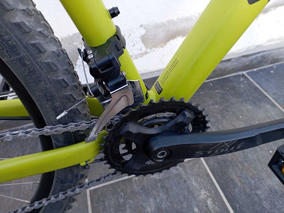 Specialized Rockhopper 2023 como nova