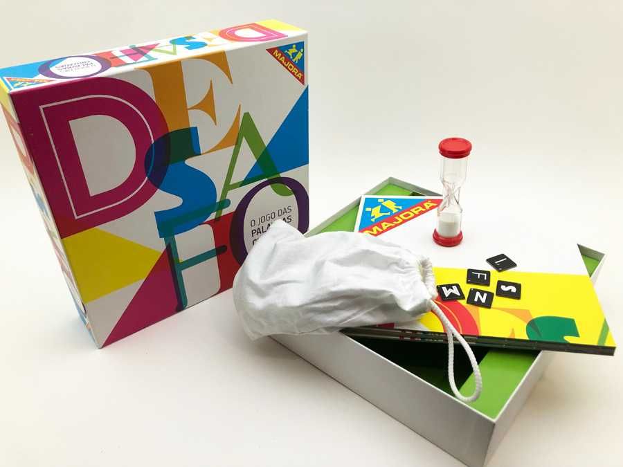 JOGOS NOVOS Infanto-Juvenil Robot Telescópio Cara Spash Bloco etc