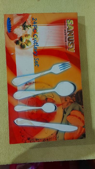 Набор столовых предметов 24шт (ложки, вилки, ножи, чайные ложки)