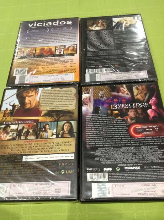 conjunto de quatro filmes em DVD