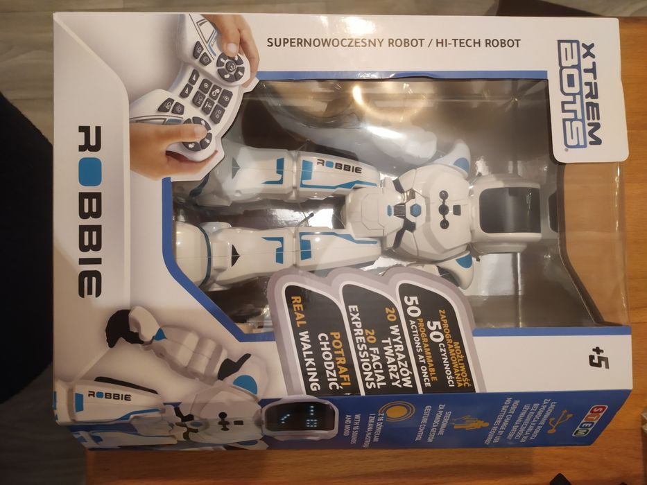 Robot na pilota robbie nowy