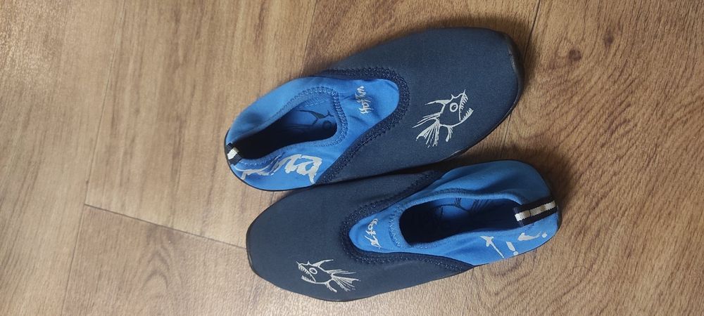 Продам коралки размер 35.5- 36
