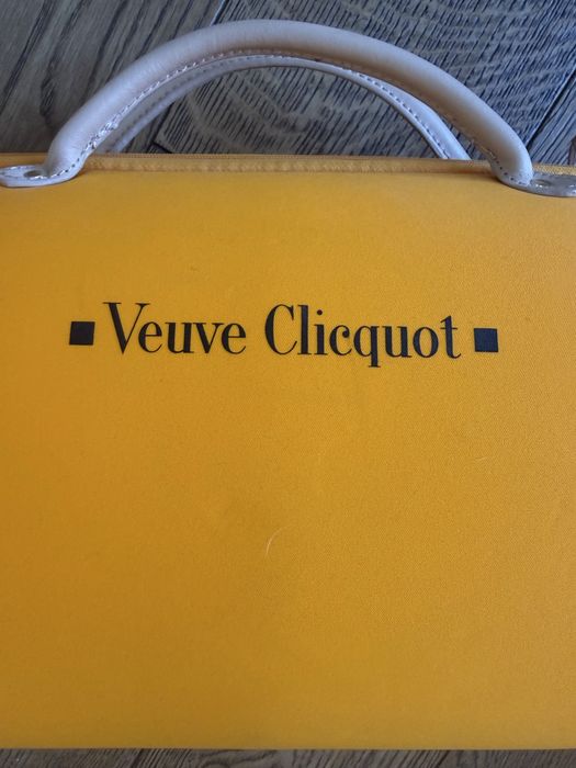 Cooler Bag Veuve Cliquot rezerwacja dla Pani Anety