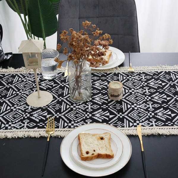 Доріжка-скатертина на стіл у етно стилі, оригінальний раннер «folk»