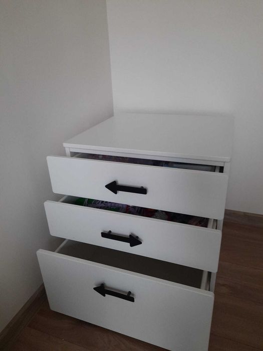SMÅSTAD / PLATSA Komoda 3 szuflady biała