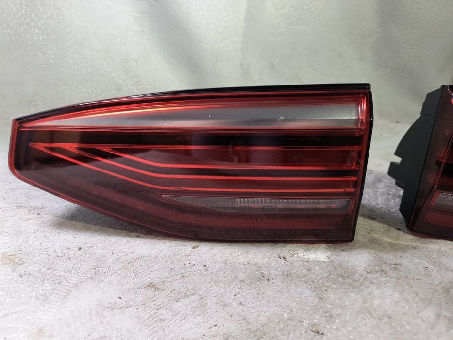Lampa lewa lub prawa tylna w klapę VW Multivan T7 lewy prawy tył
