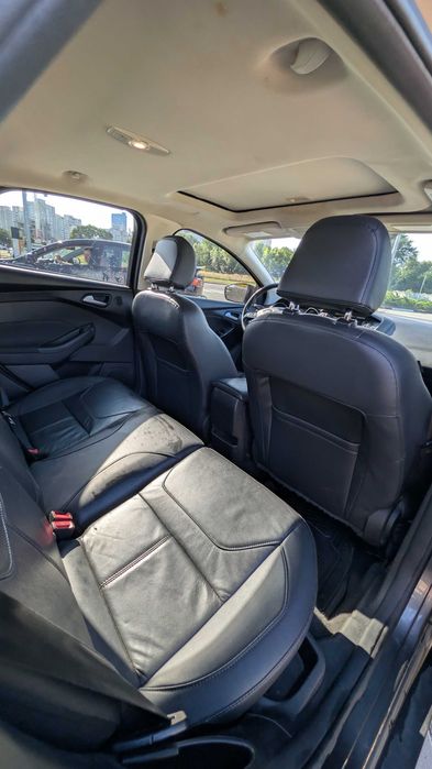 Ford Focus 2.0 Ti-VCT GDI бензин. 2015 року. у хорошому стані