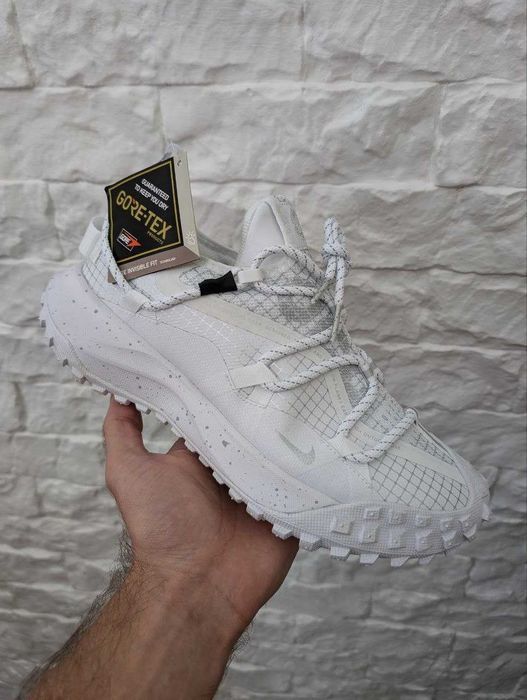Чоловічі Кросівки Nike ACG Mountain Fly Low White Gore-Tex 40-42-43-44
