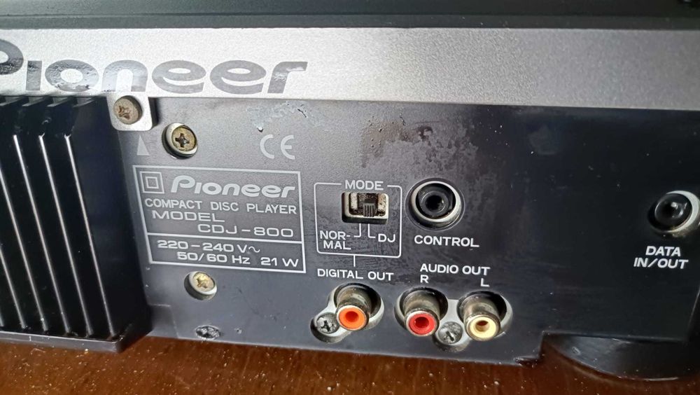 PIONEER compact disc CDJ 800