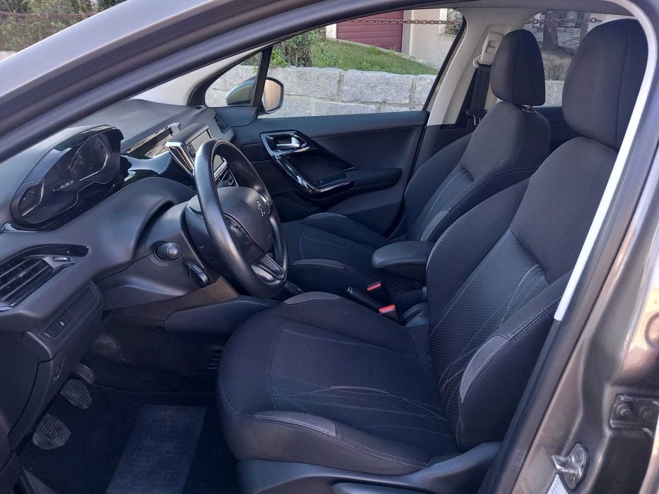 peugeot 208 1.2 ler texto