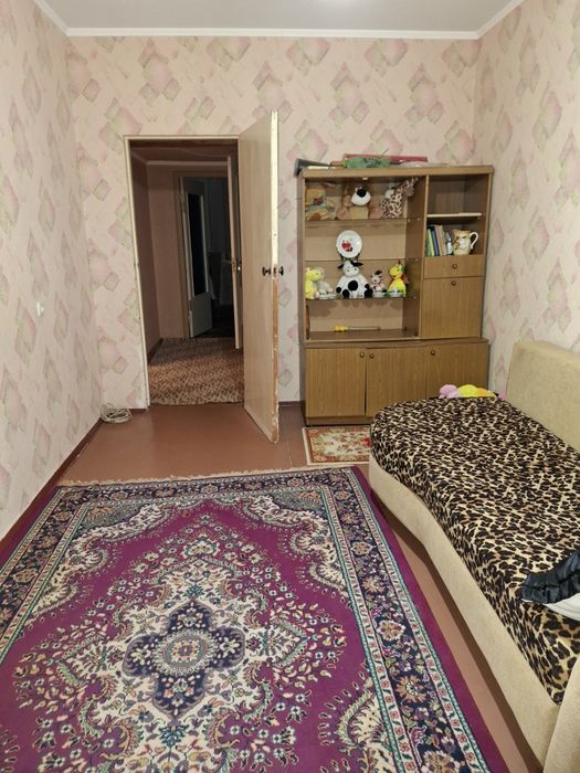 Продам 4х кім по Калнышевського Хортицький 17 мкрн