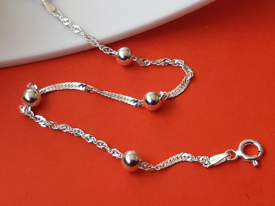 Srebrna damska bransoletka próby.925