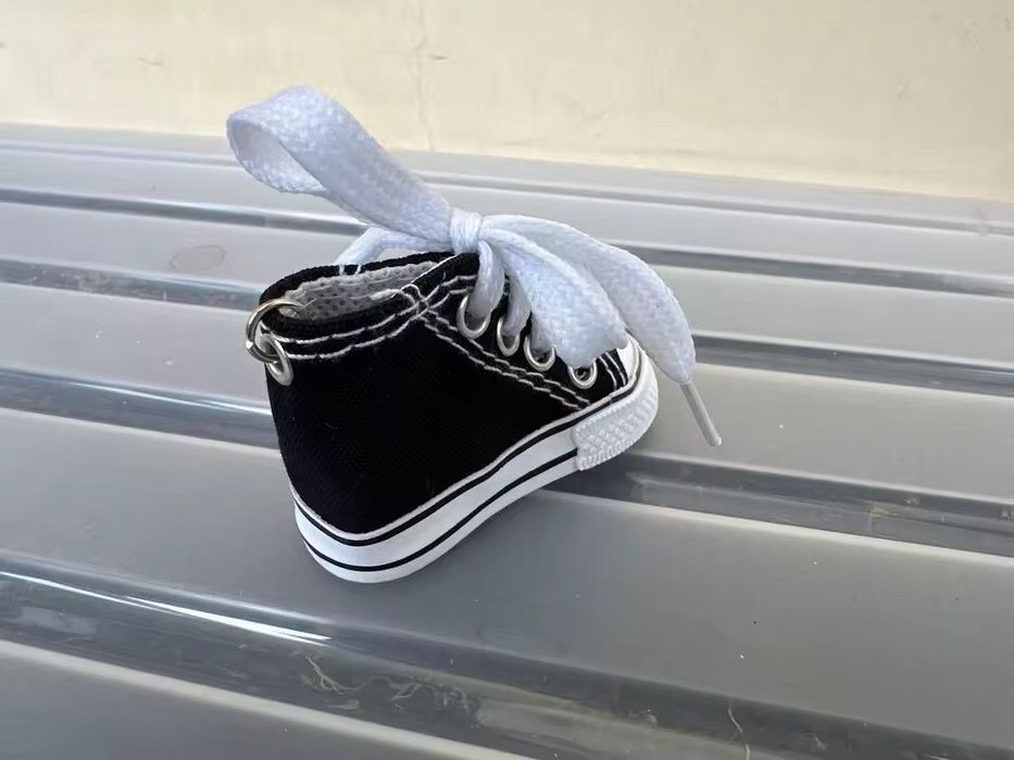 Брелок для ключів , міні взуття, підставка для велосипеда