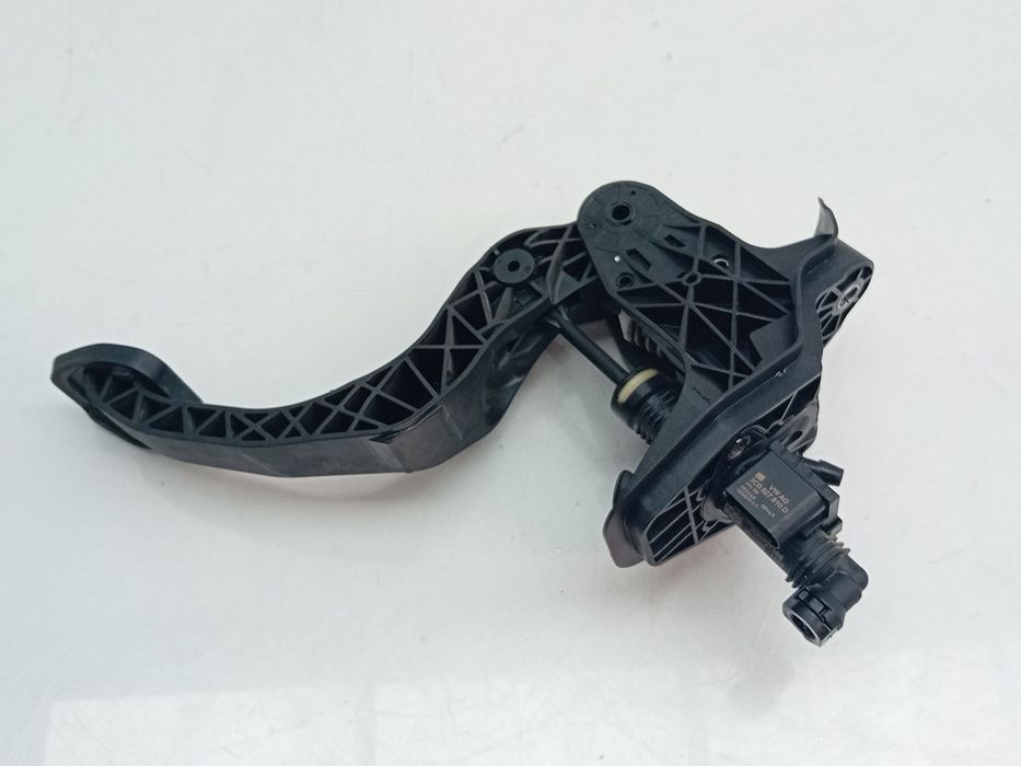 Pedal da embraiagem VOLKSWAGEN Polo (AW1)