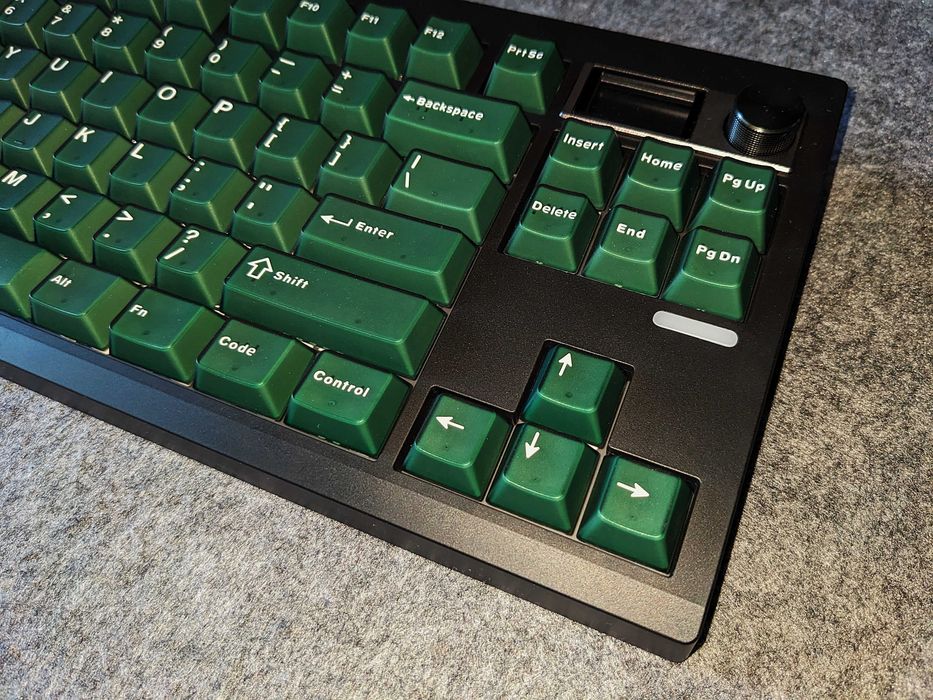 Кастомна механічна клавіатура GMK87