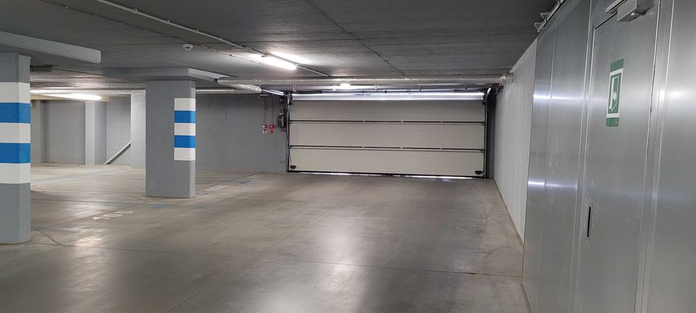 Miejsce garażowe w hali Powst. Śląskich 1 (Ornament) Pomorzany/Centrum - Widok 3