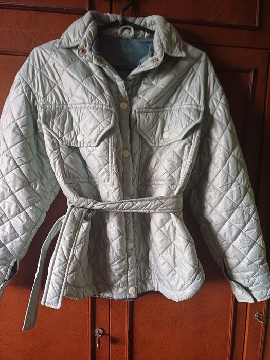 Куртка стьогана стильна