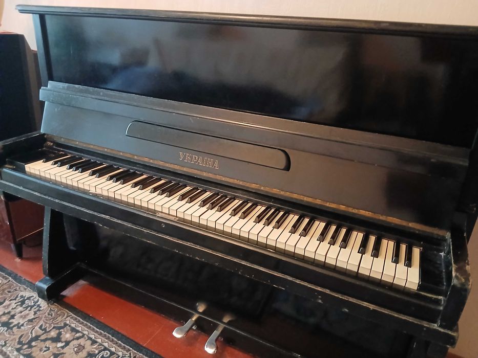 Піаніно  Україна