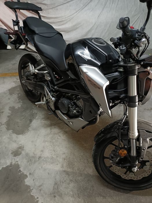 Honda CB125R venda