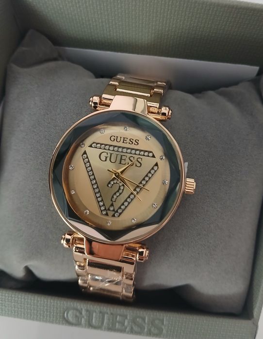 Zegarek damski Guess z pudełkiem