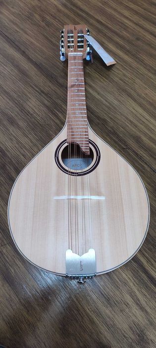 Bandolim Novo com Saco/Mochila