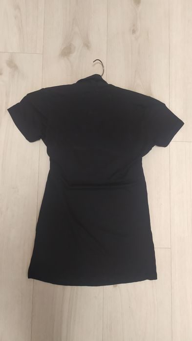 Czarna bluzka z krótkim rękawem XS Basics