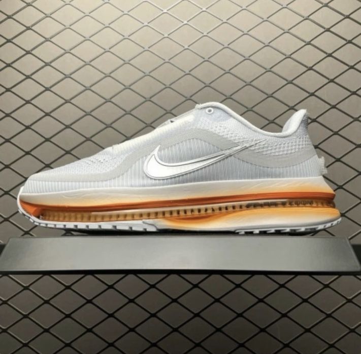 Nike pegasus premium
